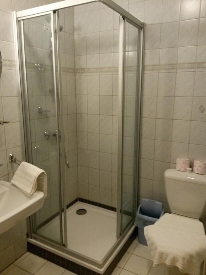 Orlik Rejviz Hotel Buitenkant foto